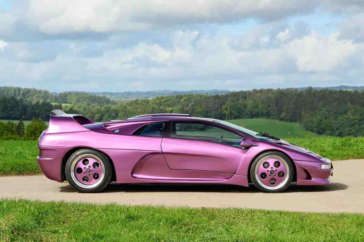 Lamborghini assurda