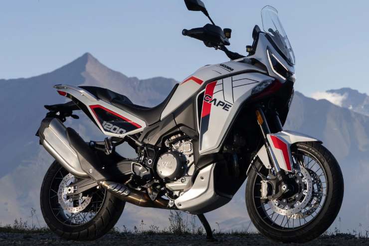 Moto Morini X Cape 1200 novità