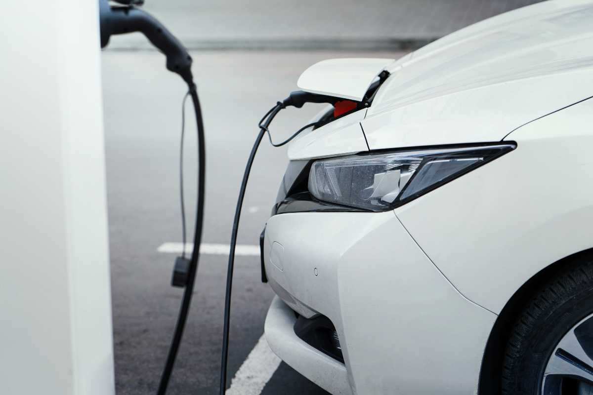 Auto elettriche fine dei giochi