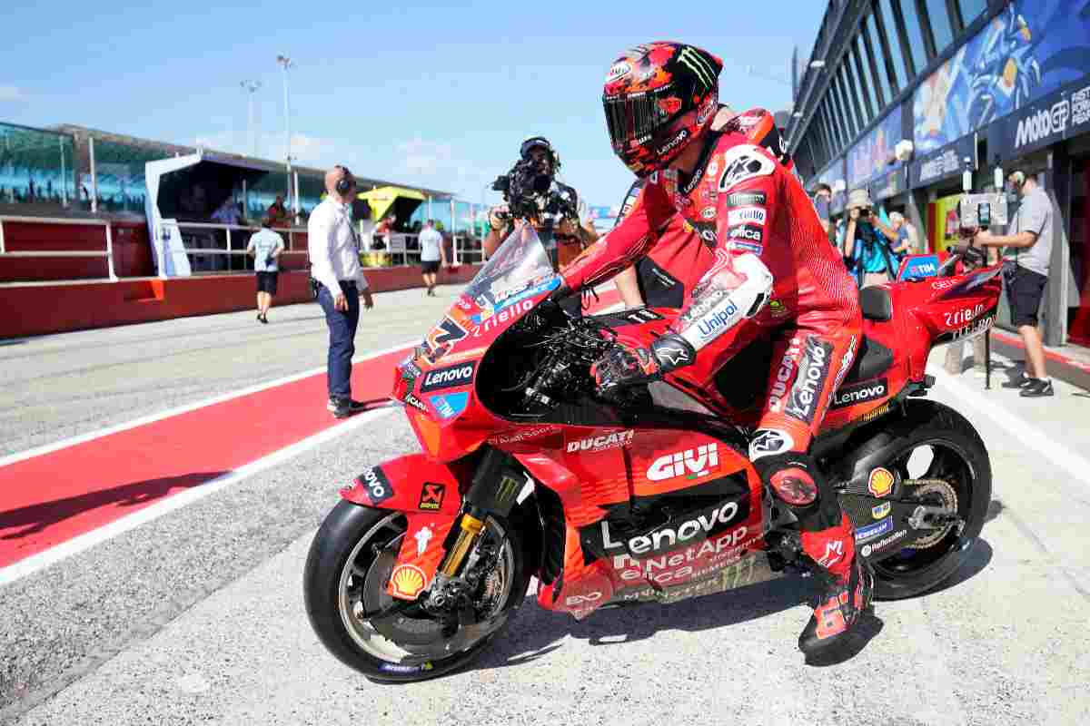 Bagnaia in sella alla Ducati Desmosedici GP-25