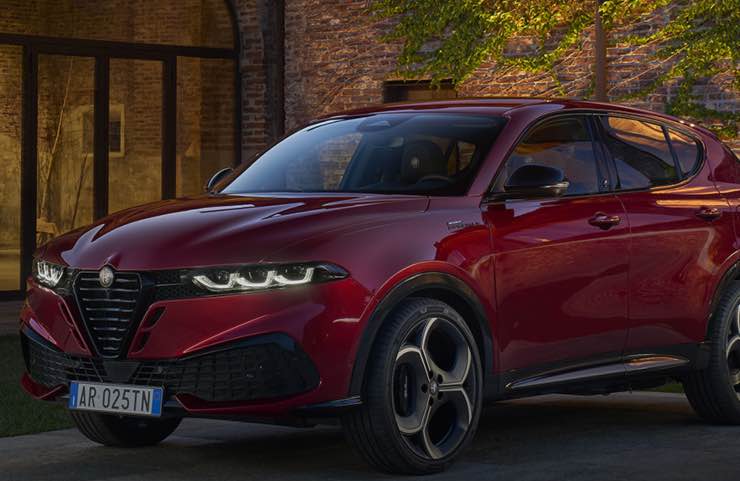Alfa Romeo Tonale Jeep Compass