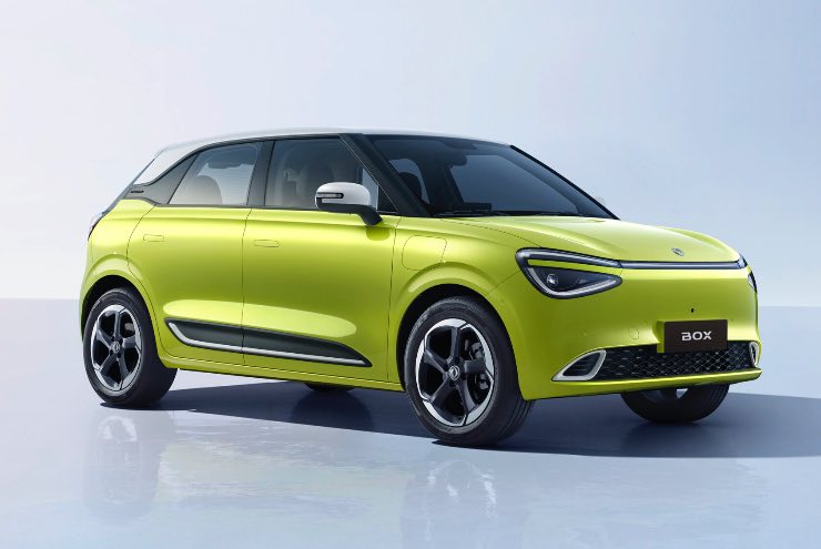Smart Cina Dongfeng Box novità