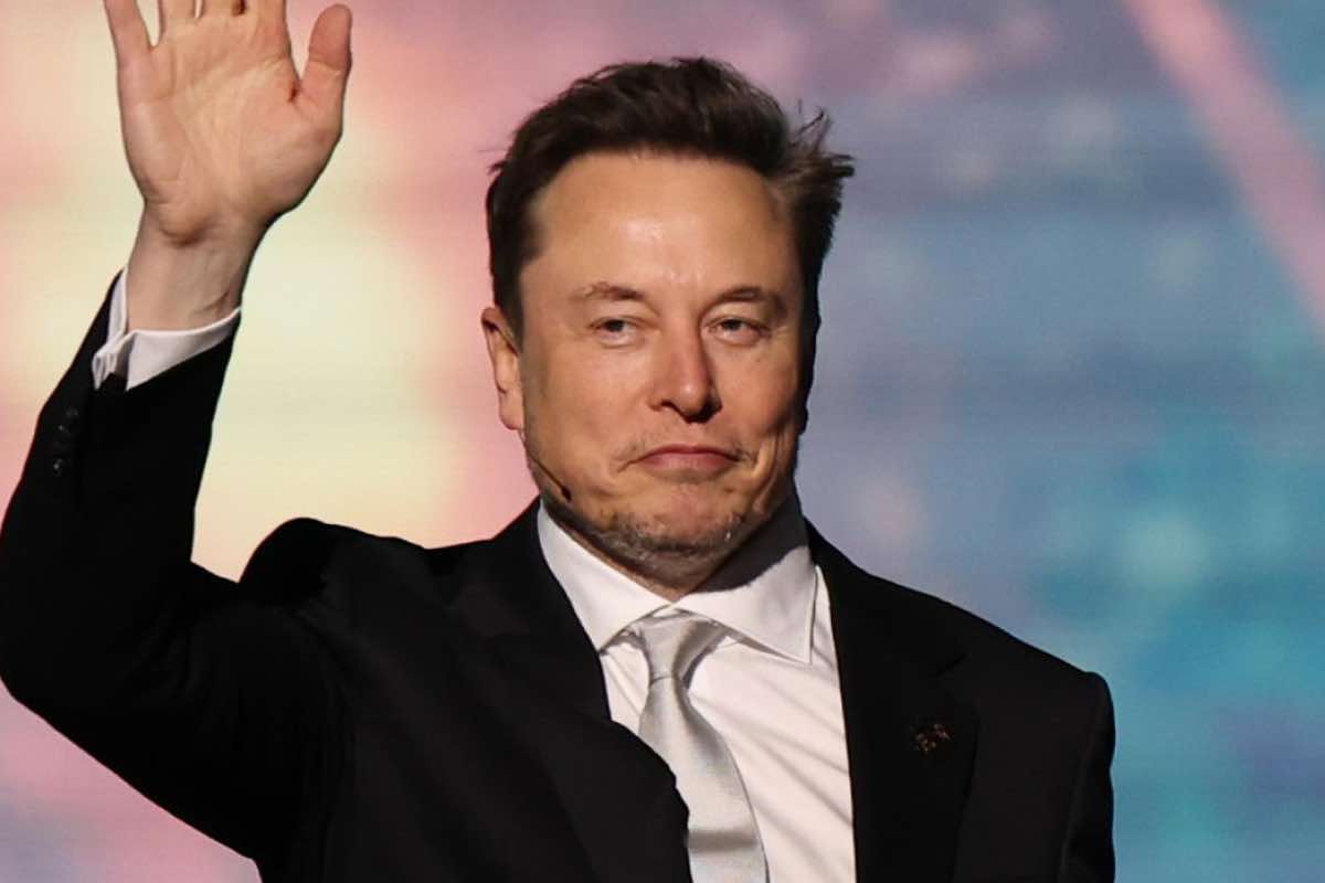 Tesla Elon Musk novità