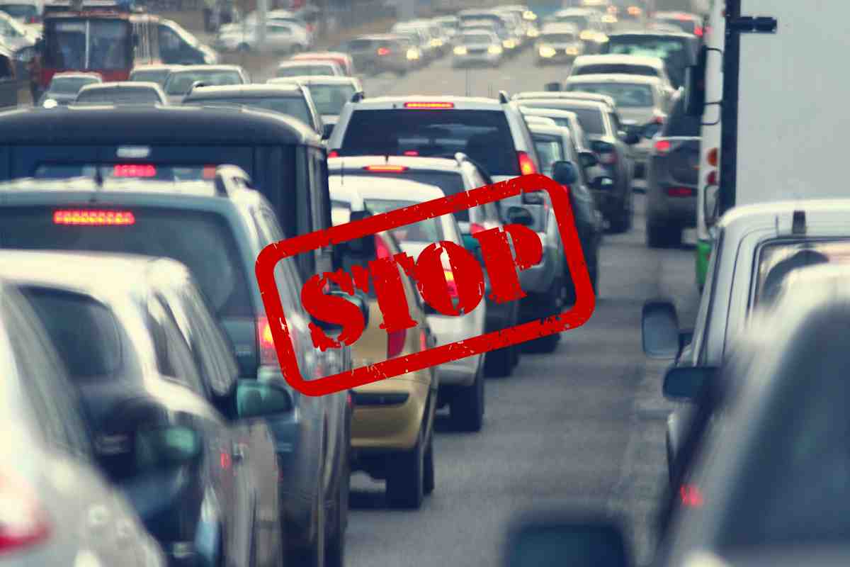 stop traffico