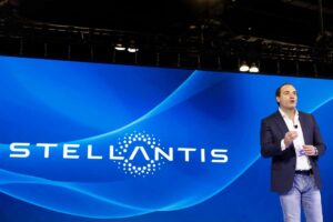 Il marchio del gruppo Stellantis
