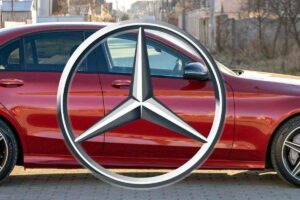 Mercedes CLA Hot Wheels modellino