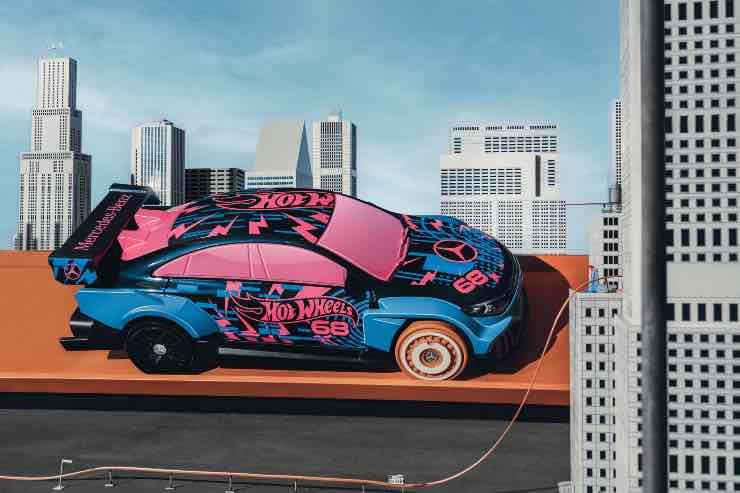 Mercedes CLA Hot Wheels modellino